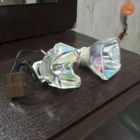 لامپ ویدئوپرژکتوراپسون وان ای سی کاملا سالم