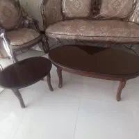 مبل فرحی  ۹نفره با کاور و میز شیشه ای برنزه