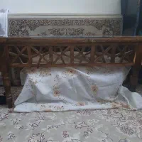 میز چوبی