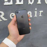 ایفون سون تمیز مشکی