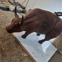 مجسمه گاو وال استریت