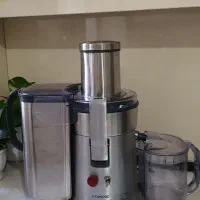 آبمیوه گیری کنودد