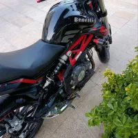 بنلی 300