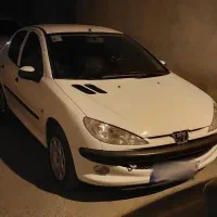 ۲۰۶ اس دی v8