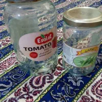 تعدادی شیشه مناسب ترشی ومربا وخیارشور