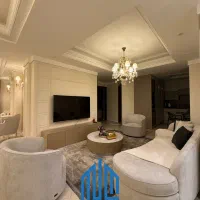 ۱۳۰متری/نیاوران/لابی/بالکن‌چیدمان