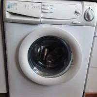 ماشین لباسشویی کندی در حد نو
