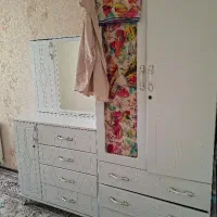 کمد و میز آرایش