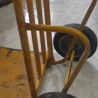 چرخ حمل بار و یخچال