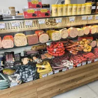 فروشنده پروتیینی و ساندویچ