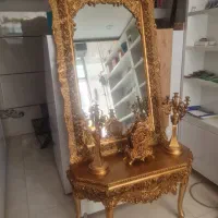 آینه و شمعدون همراه کنسول