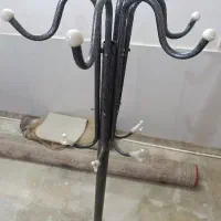 جا لباسی فلزی پایه سنگ