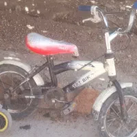 دوچرخه ۱۲  لاستیک ها نو   یه کوچولو  تعمیر میخواد