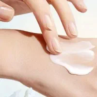 یه ماهه سفید برفی شو