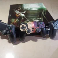 PS4Pro1TBفول پک در حد نو کاملا سالم