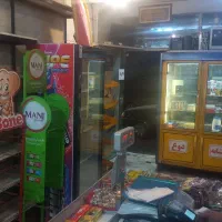 مغازه-سوپر-مارکت-با-لوازم-سرویس-بهداشتی