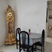 ساعت سلطنتی ایستاده طلایی