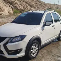 ماشین کوئیکs سفید