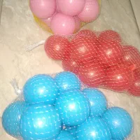 توپ استخری به همراه استخر توپ