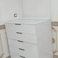 دراور و آینه آرایش