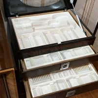 میز قاشق چنگال