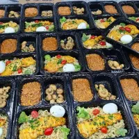 استخدام بازاریاب یا فروشنده غذای سازمانی درآمدعالی