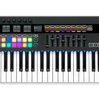 میدی کنترولر نویشن NOVATION 61SL MK3
