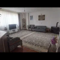 آپارتمان دوخوابه روی خیابان معلم. غرق نور