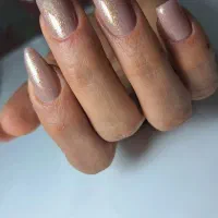 ارایه خدمات حرفه ای ناخن باقیمت عالی