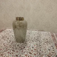 گلدان در حد نو