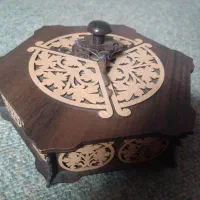 ظرف(جعبه) چوبی دست ساز تمیز