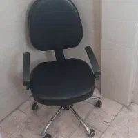 صندلی اداری جک دار