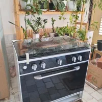 اجاق گاز ۵ شعله طرح فر، تمیز و سالم
