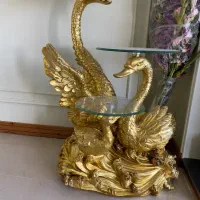 کنسول کنار سالنی و برنز