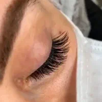 کاشت مژه قیمت عالی