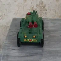 ماشین جنگی اسباب‌بازی