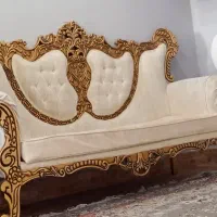 دو عدد قالی ویک دست مبل سلطنتی