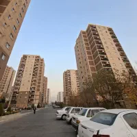 فروش واحد ۲خوابه فاز۱۱ طراوت ۶ ط ۷ شمال شرقی