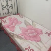 تخت یک نفره