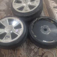 سه عدد چرخ سه چرخ