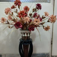 گل و گلدان