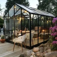 طراحی و احداث گلخانه های خانگی