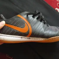 کفش فوتسال اصل