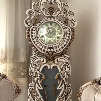 ساعت ایستاده و بوفه