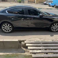 مزدا ۳ پریمیوم وارداتی