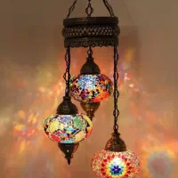 صندوقچه چوبی و لوستر
