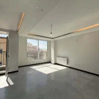 آپارتمان ۱ واحدی ۲طرف نور ۹۰ متر  خیابان ضابط زاده