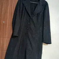 تعدادی مانتو وشومیز