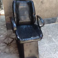 صندلی اصلاح سالم و کارکرده