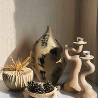مجسمه گلدان شمعدان پلی استر